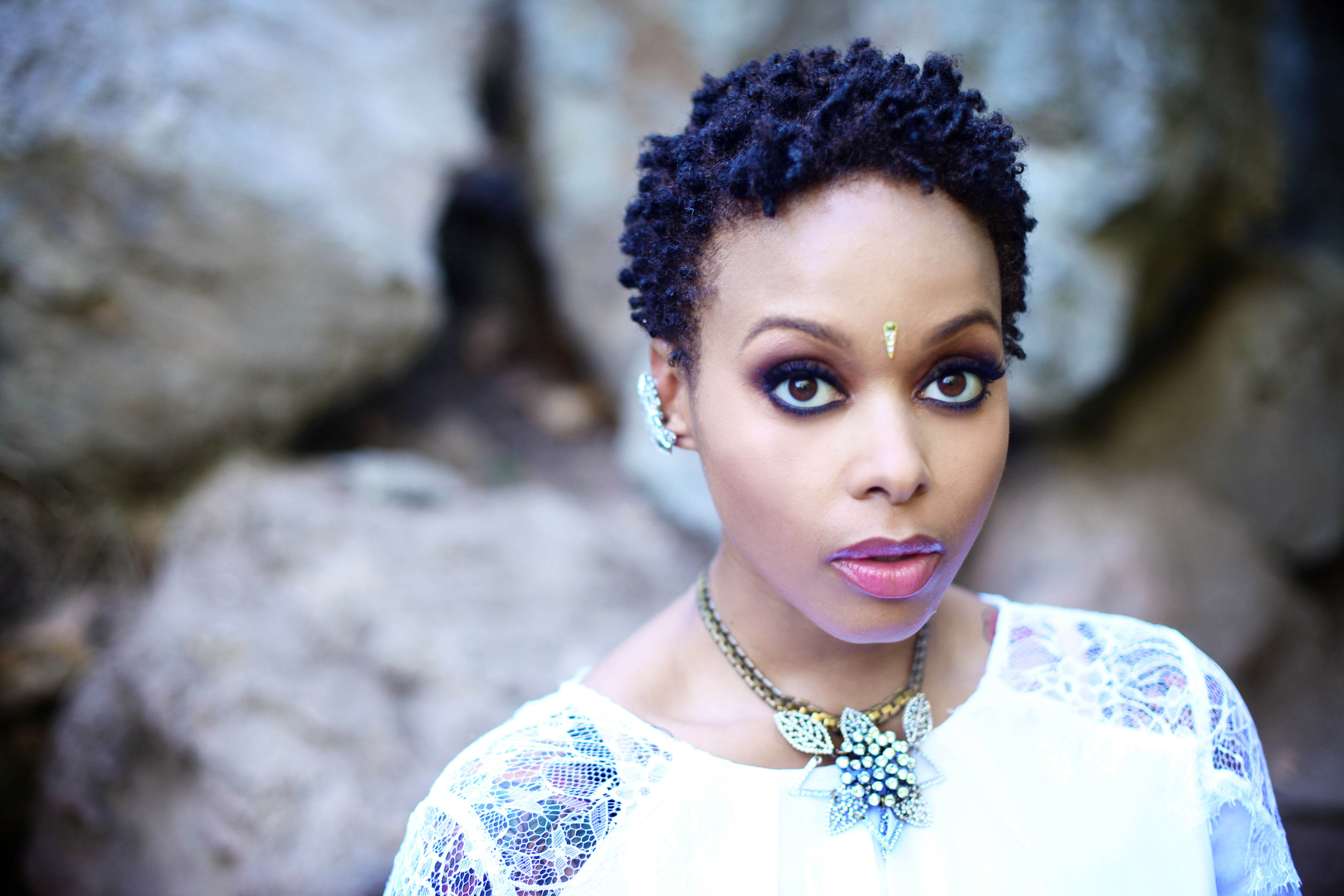 Amazing Chrisette Michele Pictures & Backgrounds