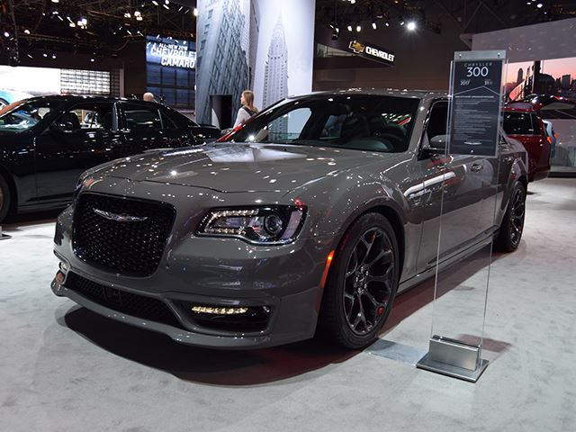 High Resolution Wallpaper | Chrysler 300 SRT8 640x480 px