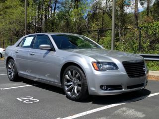 Chrysler 300 High Quality Background on Wallpapers Vista