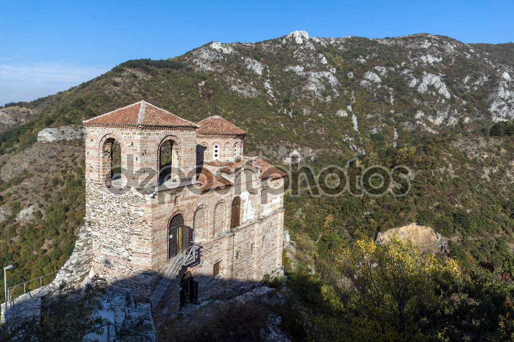 Amazing Church Of The Holy Mother Of God, Asen's Fortress Pictures & Backgrounds