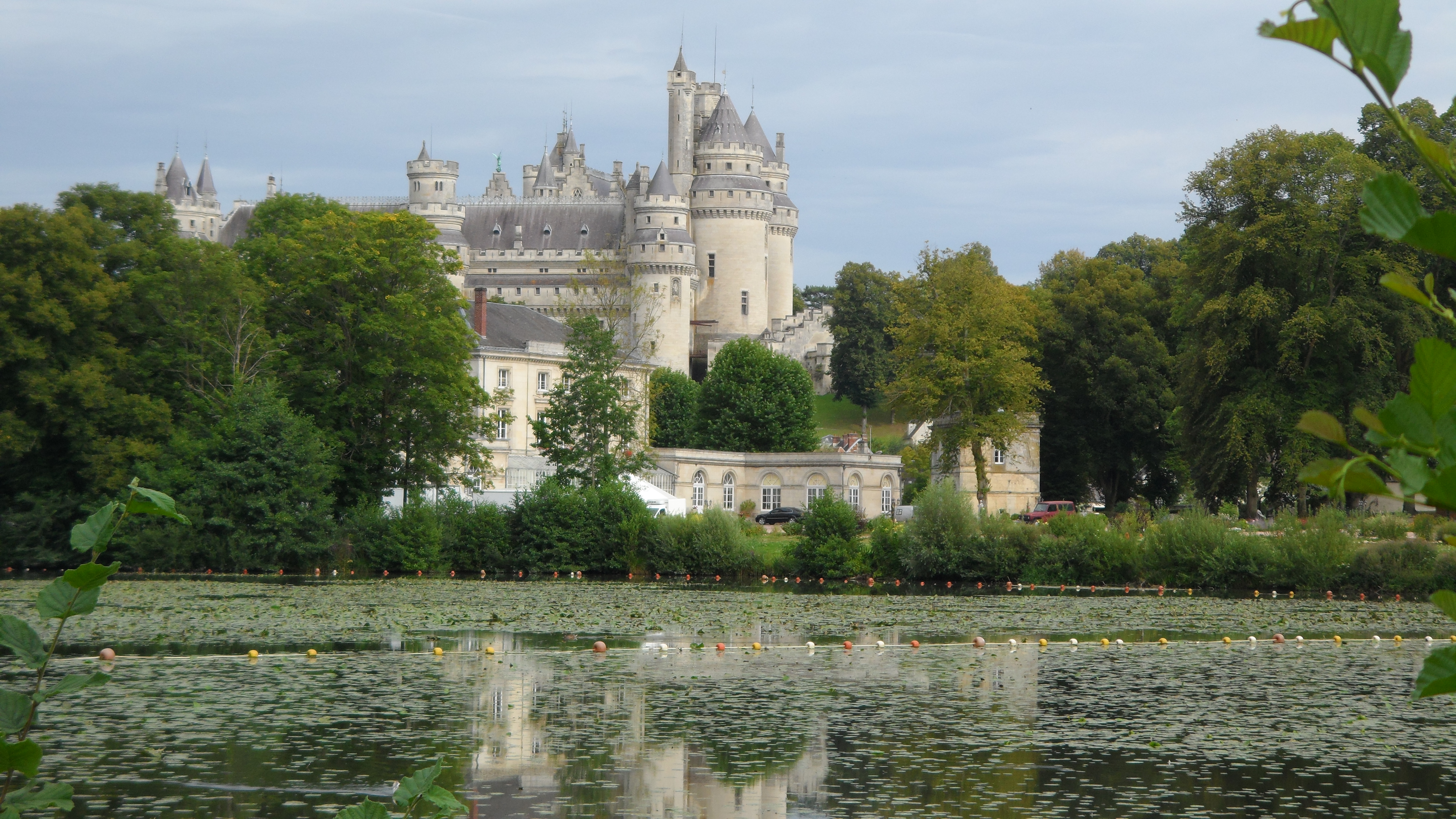Amazing Château De Pierrefonds Pictures & Backgrounds