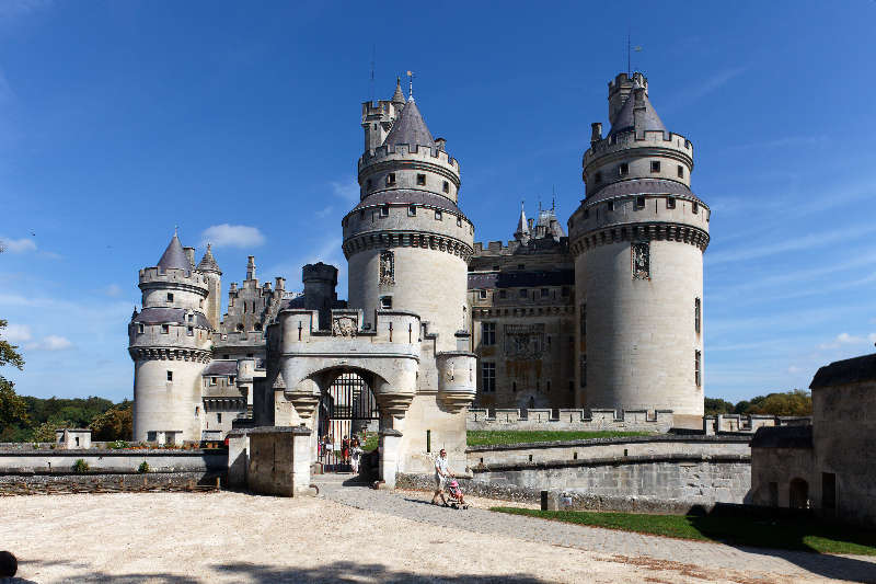 Images of Château De Pierrefonds | 800x533