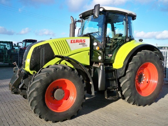 Claas Axion Tractor Backgrounds, Compatible - PC, Mobile, Gadgets| 640x479 px