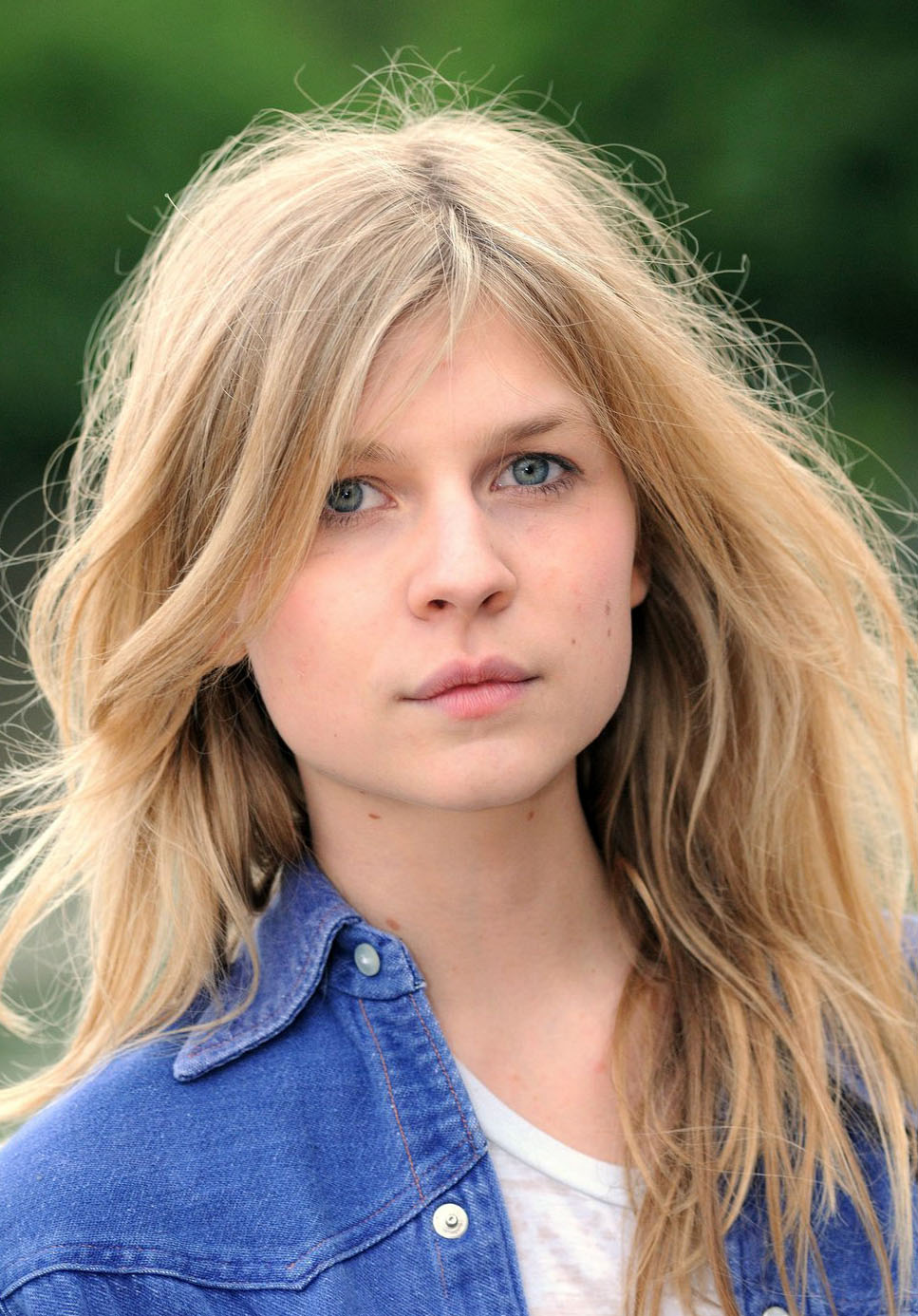 HQ Clemence Poesy Wallpapers | File 260.23Kb