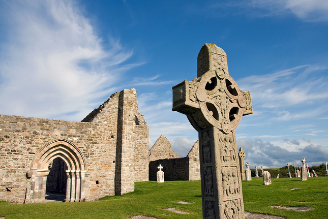 Clonmacnoise Monastery Backgrounds, Compatible - PC, Mobile, Gadgets| 645x431 px