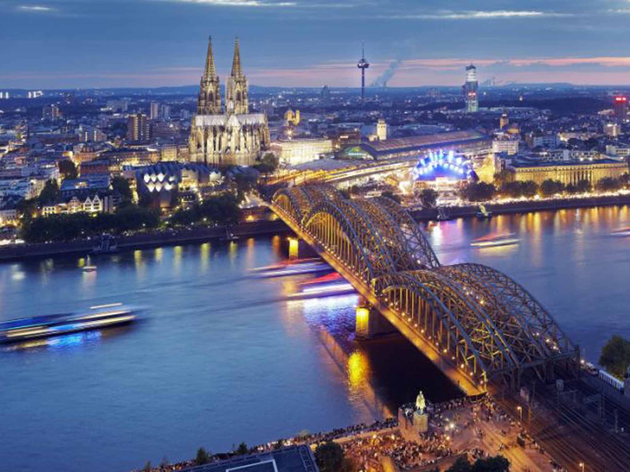 Nice wallpapers Cologne 2048x1536px