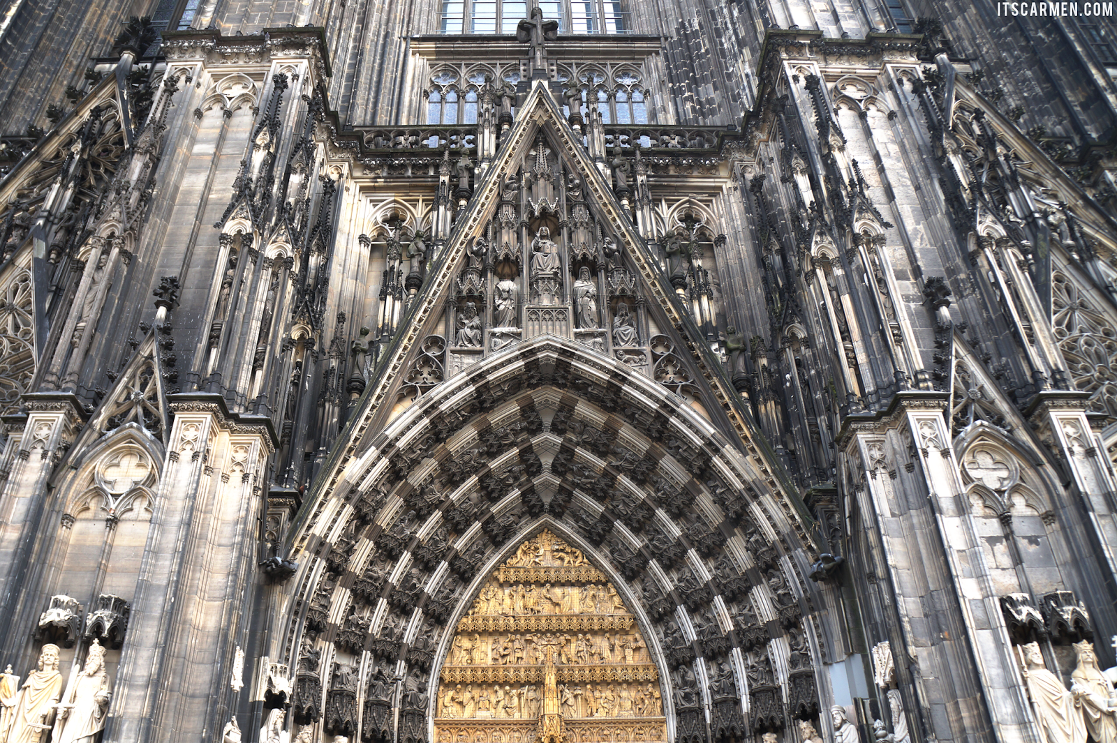 High Resolution Wallpaper | Cologne Cathedral 1600x1065 px