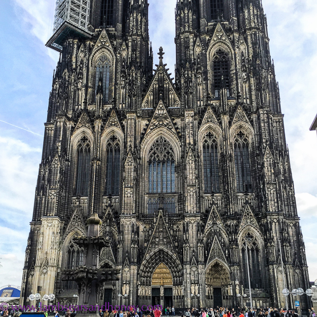 645x645 > Cologne Cathedral Wallpapers