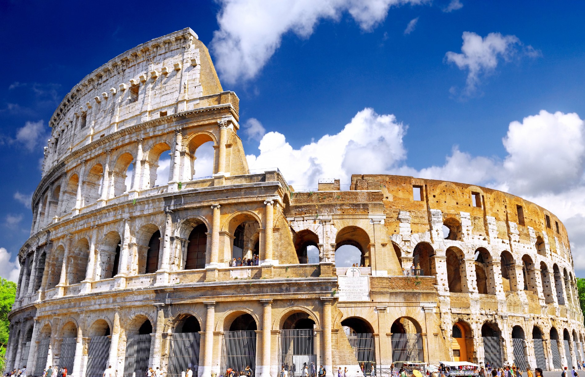 Nice Images Collection: Colosseum Desktop Wallpapers
