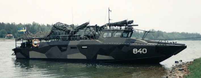 Combat Boat 90 Pics, Military Collection