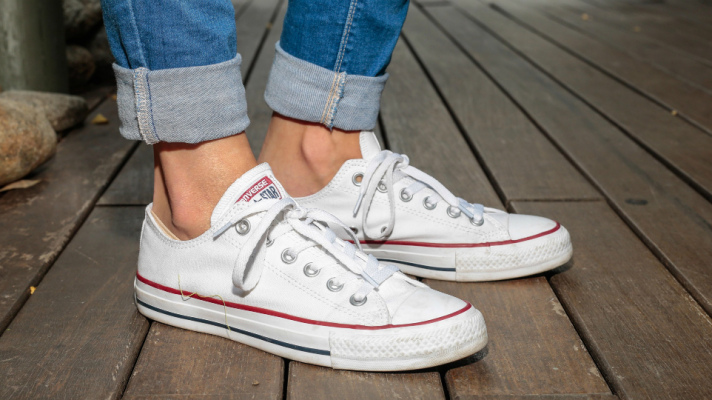 HD Quality Wallpaper | Collection: Products, 712x400 Converse