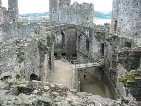 Conwy Castle Backgrounds on Wallpapers Vista