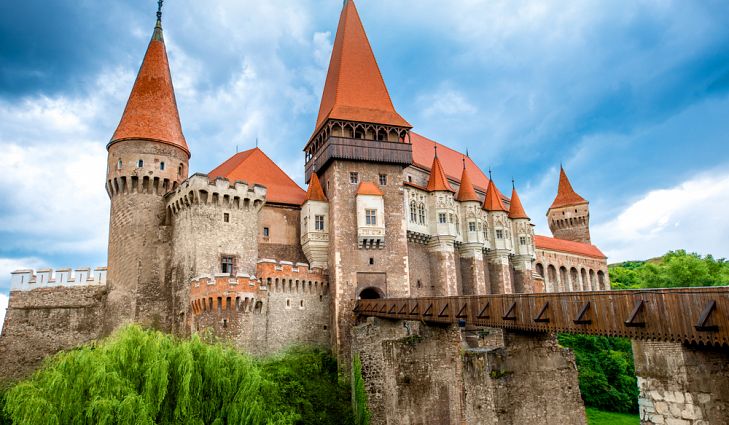 Corvin Castle High Quality Background on Wallpapers Vista
