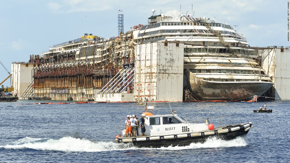 Nice Images Collection: Costa Concordia Desktop Wallpapers