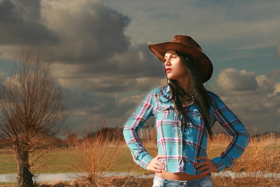 Nice Images Collection: Cowgirl Desktop Wallpapers