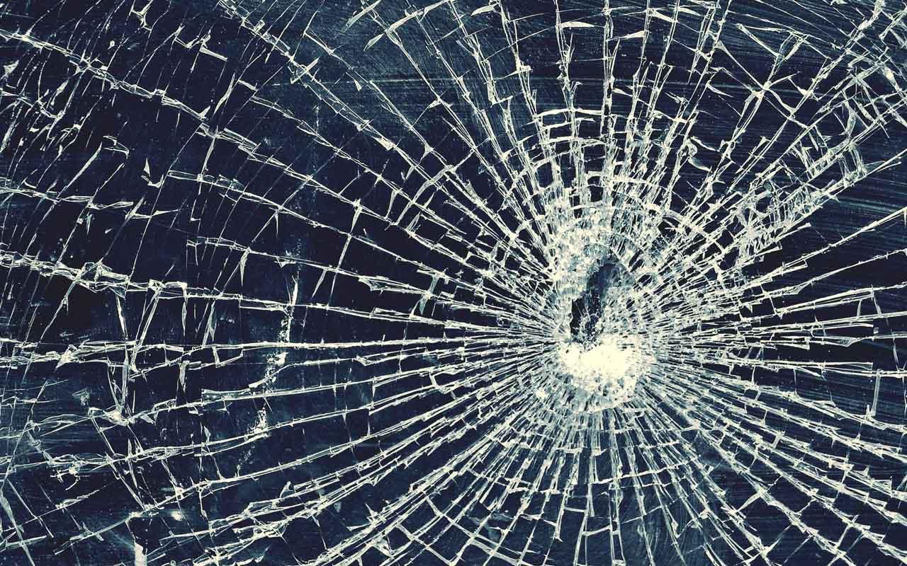 HD Quality Wallpaper | Collection: Technology, 1280x800 Cracked Screen