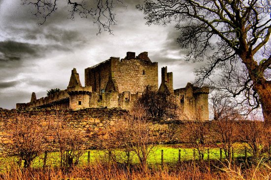Craigmillar Castle Backgrounds, Compatible - PC, Mobile, Gadgets| 550x365 px