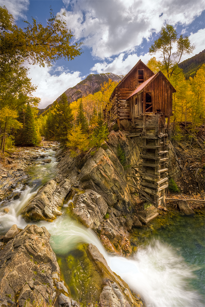 HQ Crystal Mill Wallpapers | File 1050.24Kb