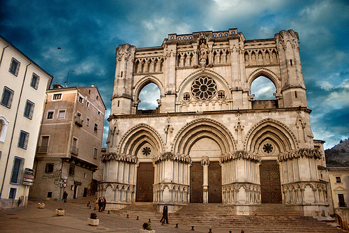 Images of Cuenca Cathedral | 500x334