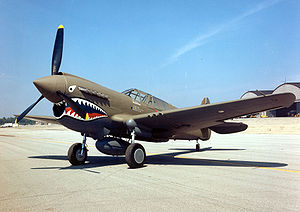 300x212 > Curtiss P-40 Warhawk Wallpapers