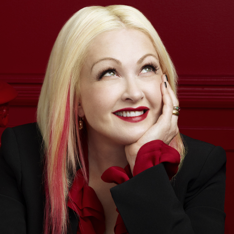 High Resolution Wallpaper | Cyndi Lauper 900x900 px