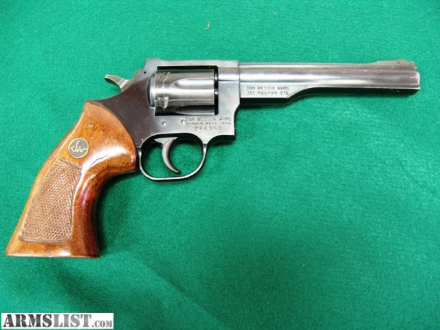 HQ Dan Wesson 357 Magnum Revolver Wallpapers | File 48.34Kb