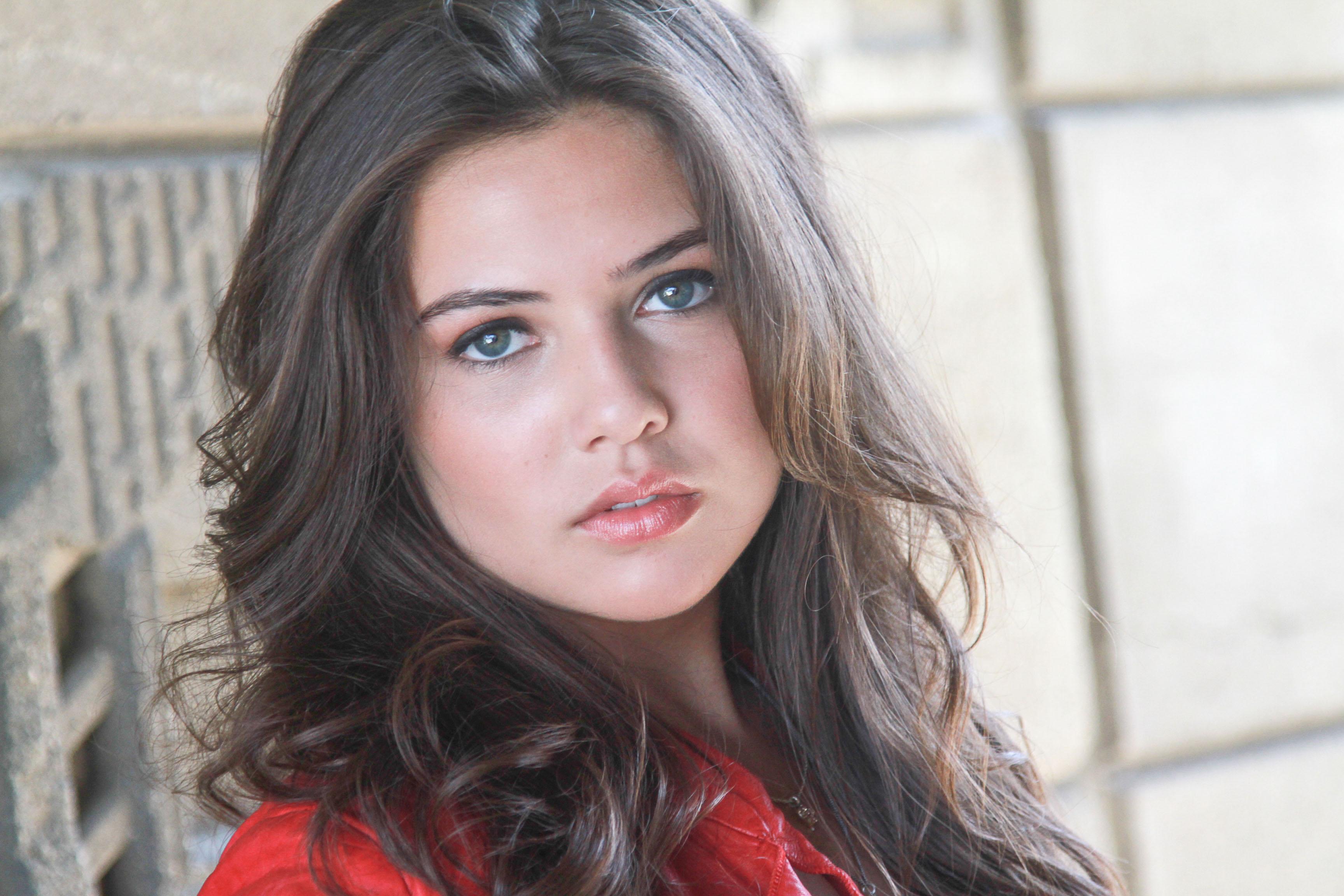 Nice wallpapers Danielle Campbell 3456x2304px