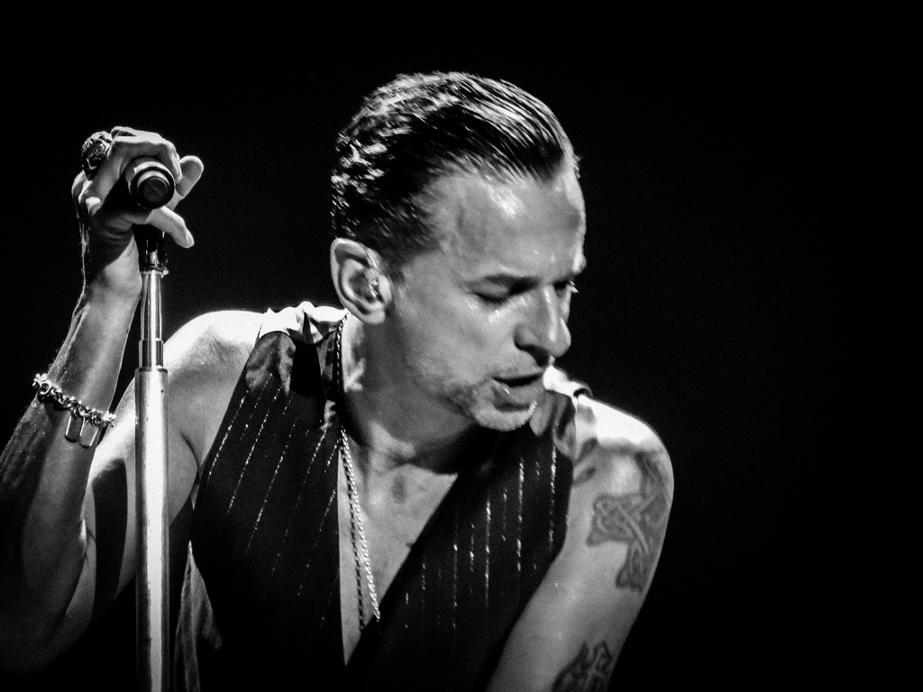 HQ Dave Gahan Wallpapers | File 175.67Kb