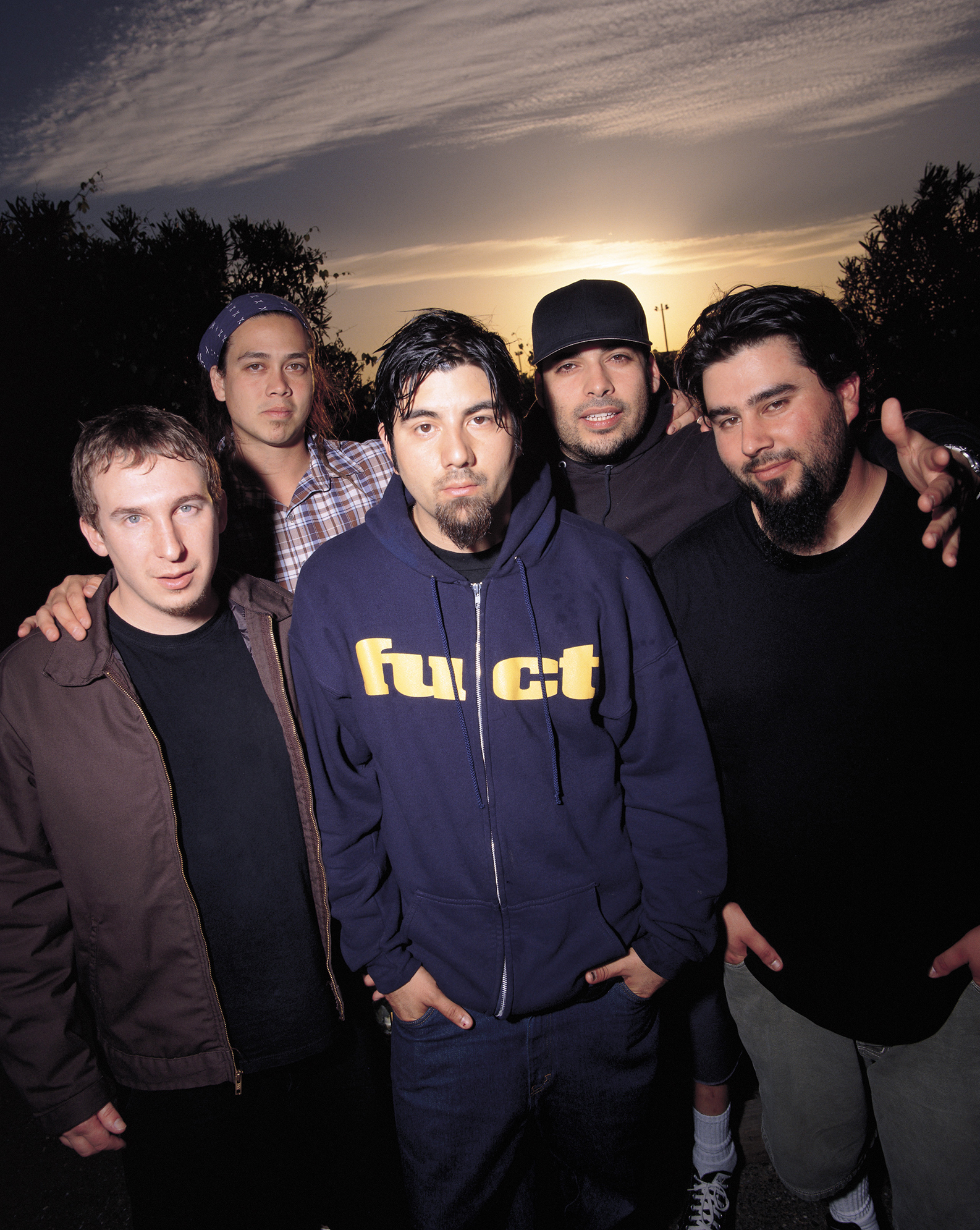 Nice wallpapers Deftones 1586x1990px