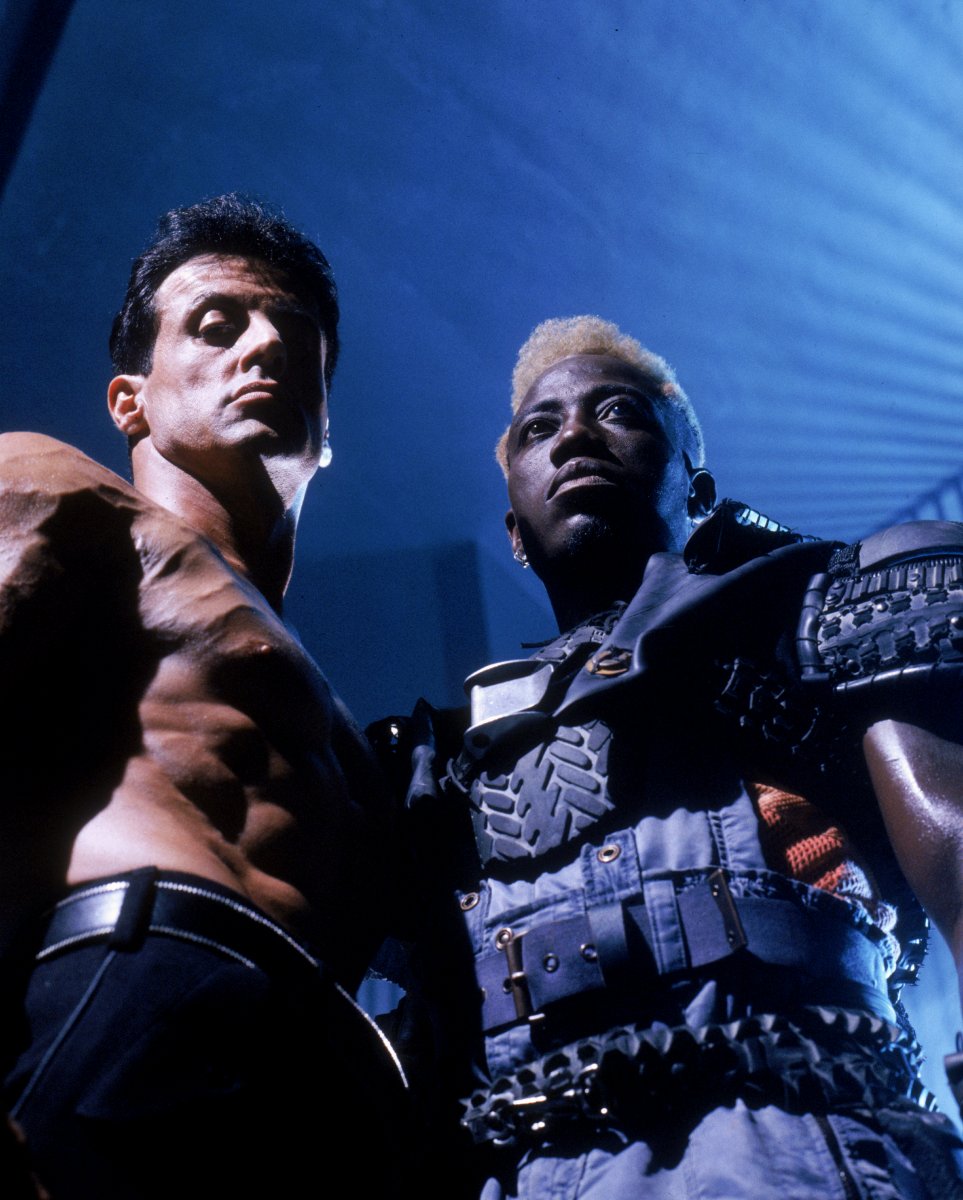 HD Quality Wallpaper | Collection: Movie, 963x1200 Demolition Man