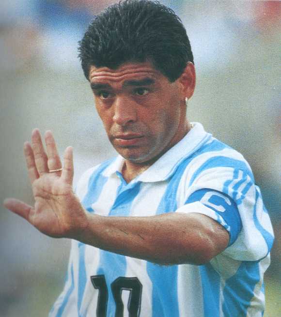 HQ Diego Armando Maradona Wallpapers | File 33.76Kb