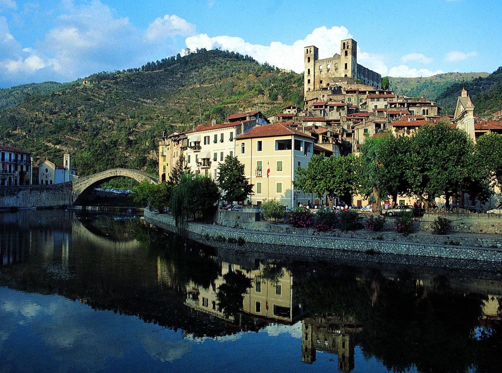 Nice wallpapers Dolceacqua 1023x760px