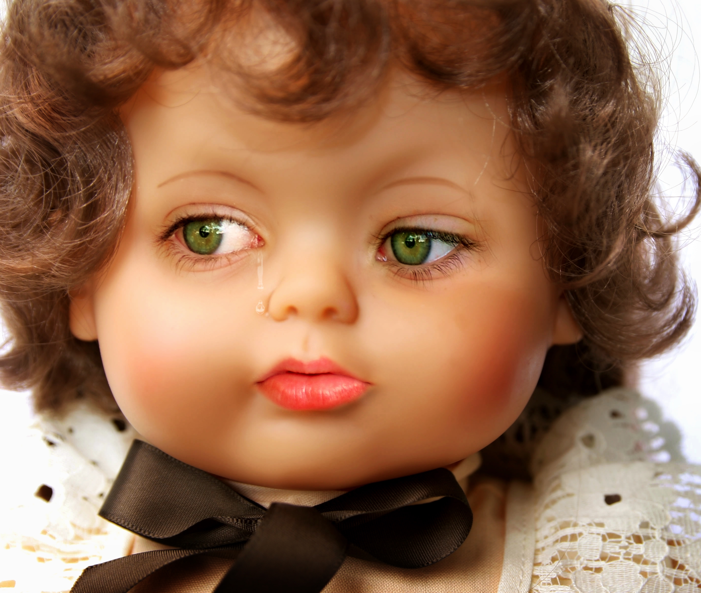 Amazing Dollface Pictures & Backgrounds