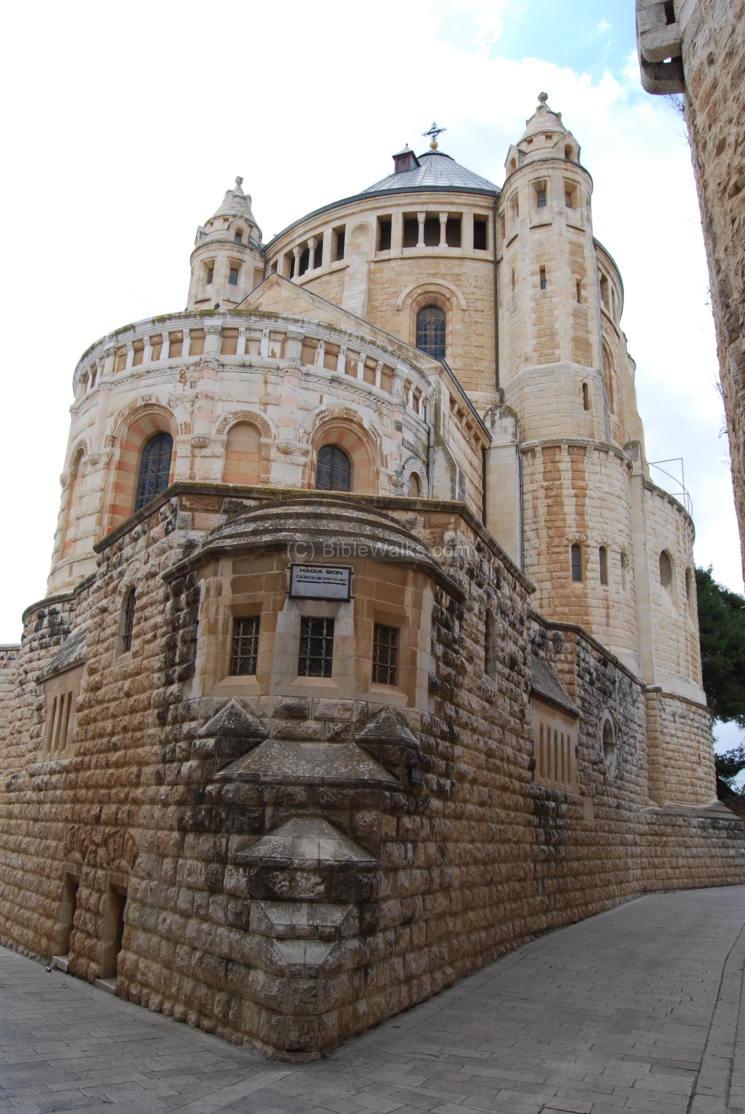 2592x3872 > Dormition Abbey Wallpapers