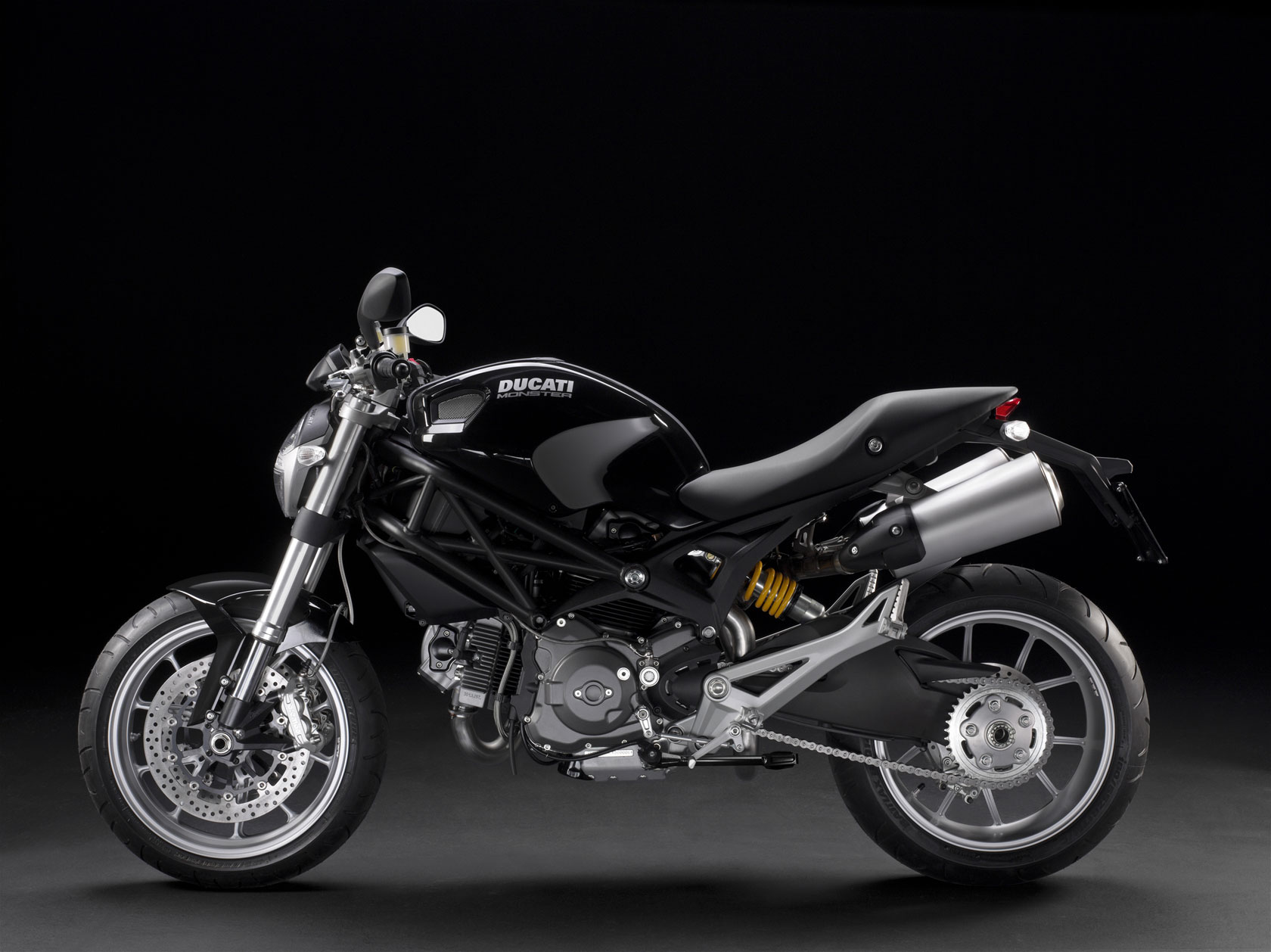 Nice Images Collection: Ducati Monster 1100 Desktop Wallpapers