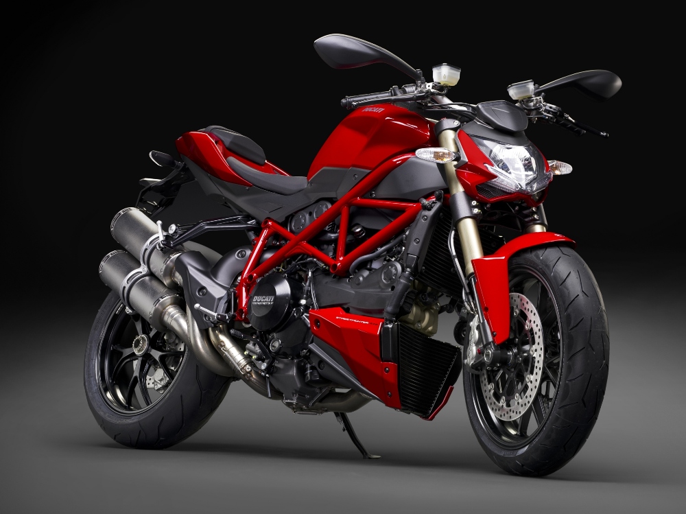 Amazing Ducati Pictures & Backgrounds