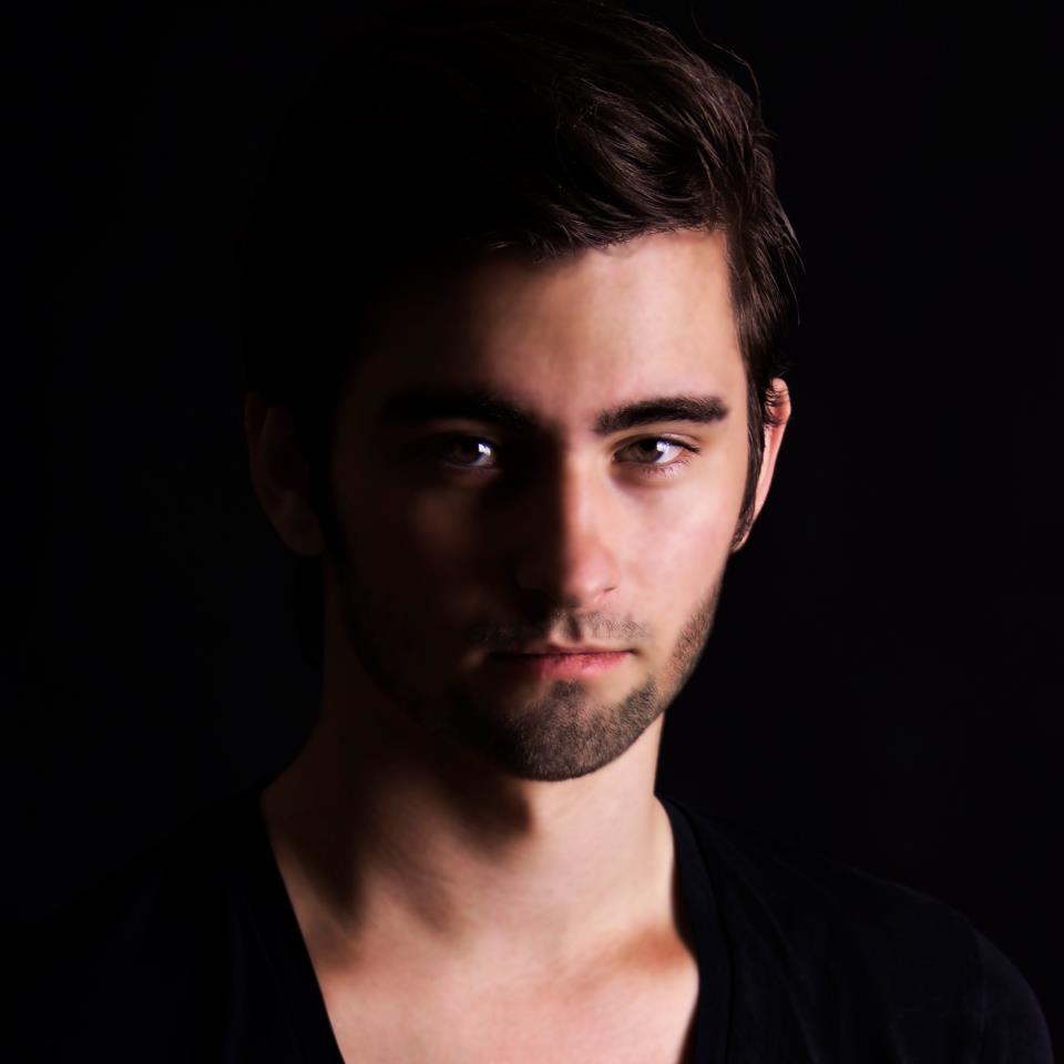 Images of Dyro | 960x960