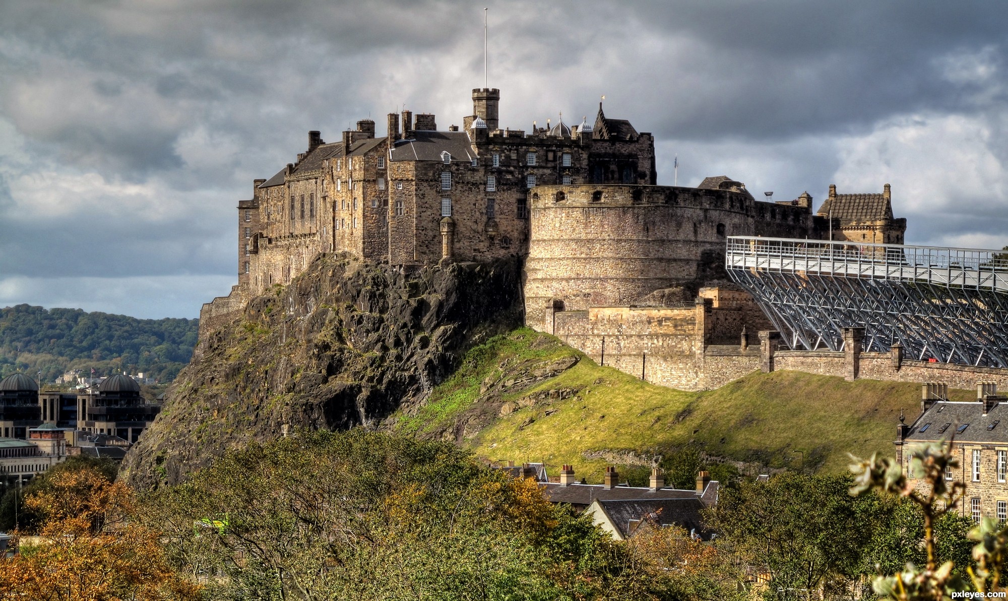 Nice Images Collection: Edinburgh Castle Desktop Wallpapers