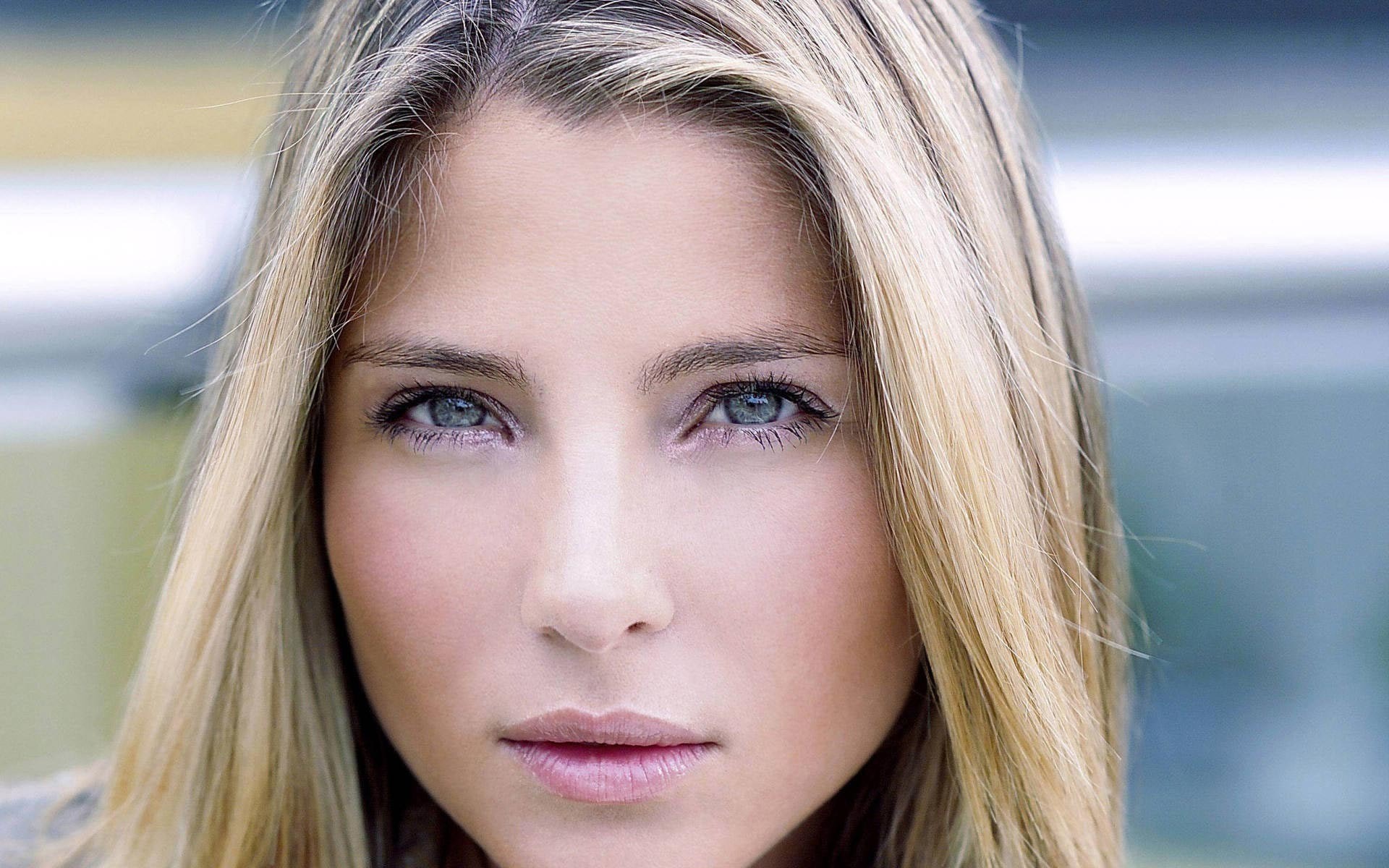 Amazing Elsa Pataky Pictures & Backgrounds