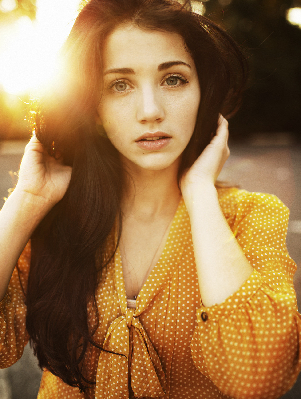Amazing Emily Rudd Pictures & Backgrounds