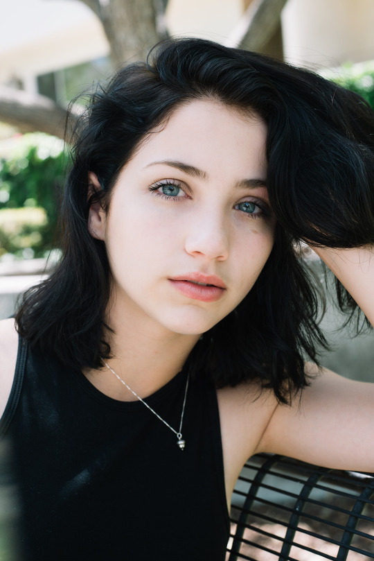 Nice Images Collection: Emily Rudd Desktop Wallpapers
