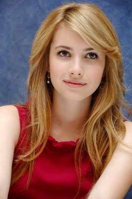 Amazing Emma Roberts Pictures & Backgrounds