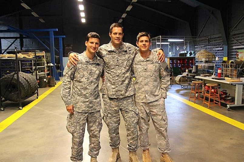 Enlisted Pics, TV Show Collection