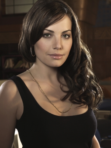 Amazing Erica Durance Pictures & Backgrounds