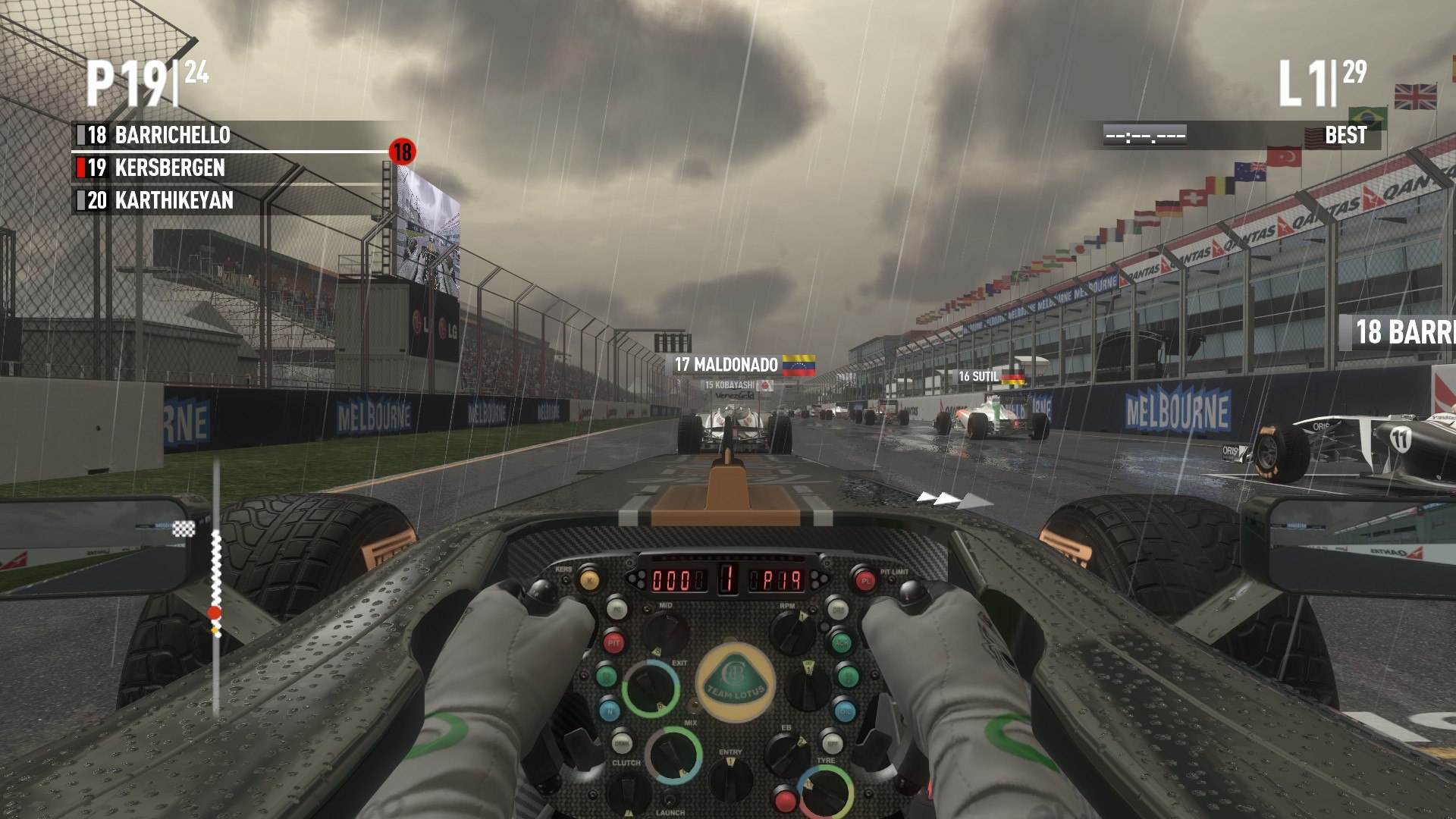 Топ игр 2011. F1 2011 PC. F1 2011 game. F1 2011 ps3. F1 2005 игра.