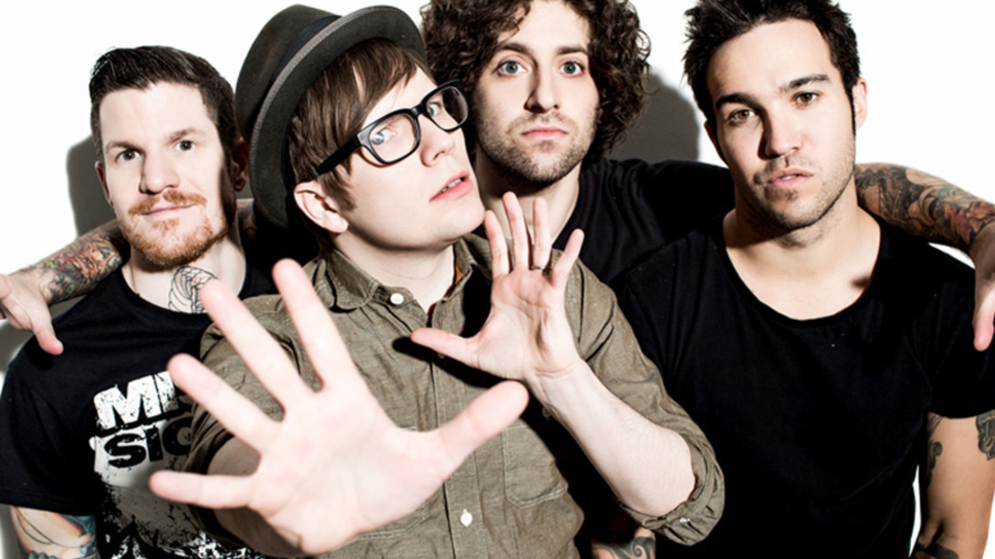 Nice wallpapers Fall Out Boy 3200x1800px