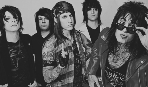 Nice wallpapers Falling In Reverse 500x296px