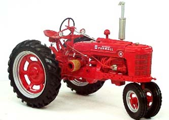 Nice Images Collection: Farmall Tractor Desktop Wallpapers