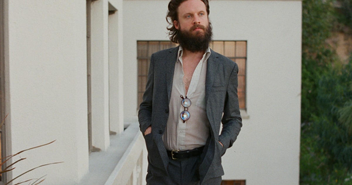 HQ Father John Misty Wallpapers | File 76.33Kb