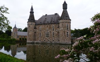 Faulx-les-Tombes Castle #14